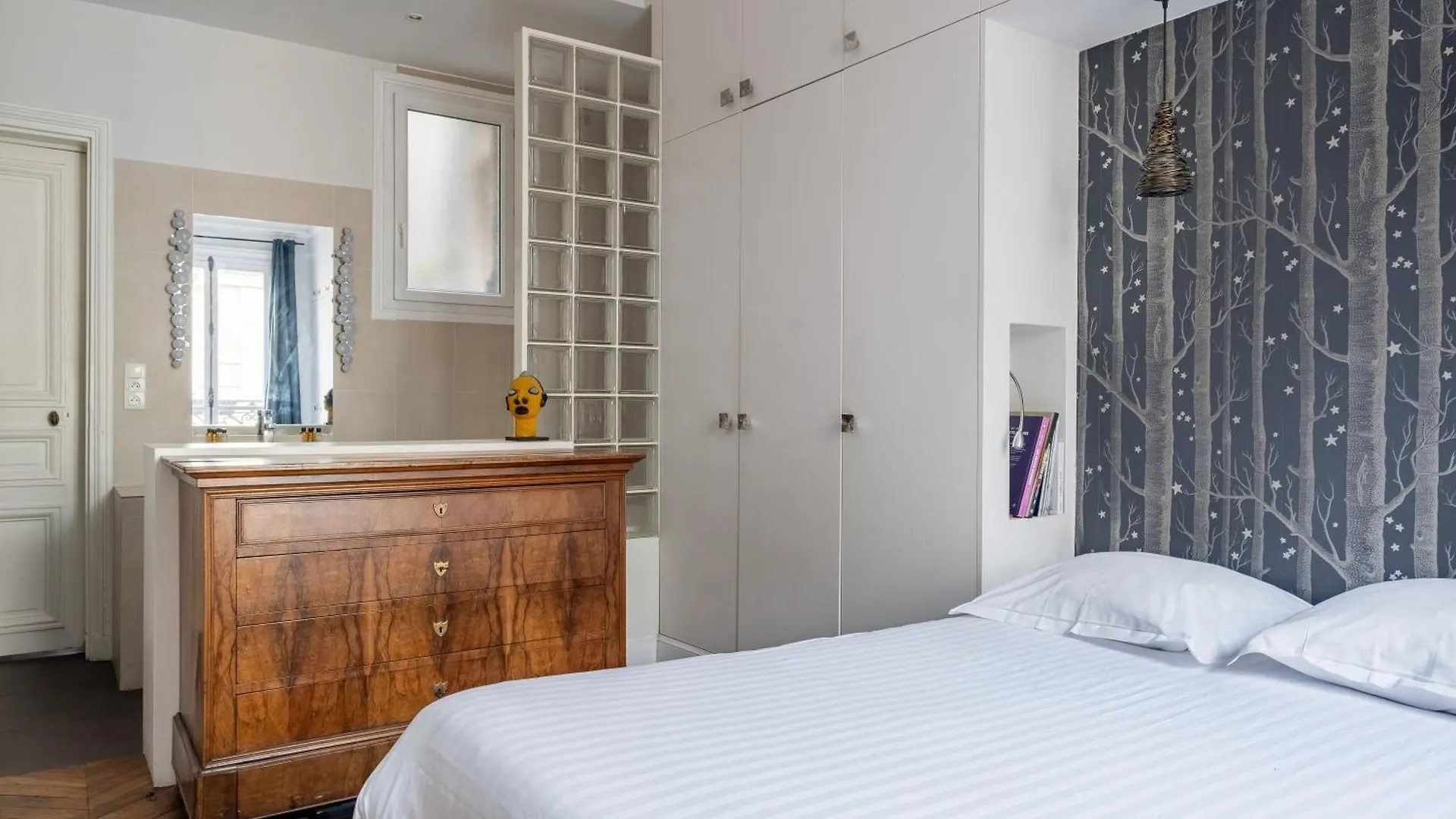 Veeve - The Artist's Apartment Paris